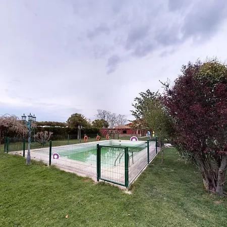 Villa Senda De Higueras